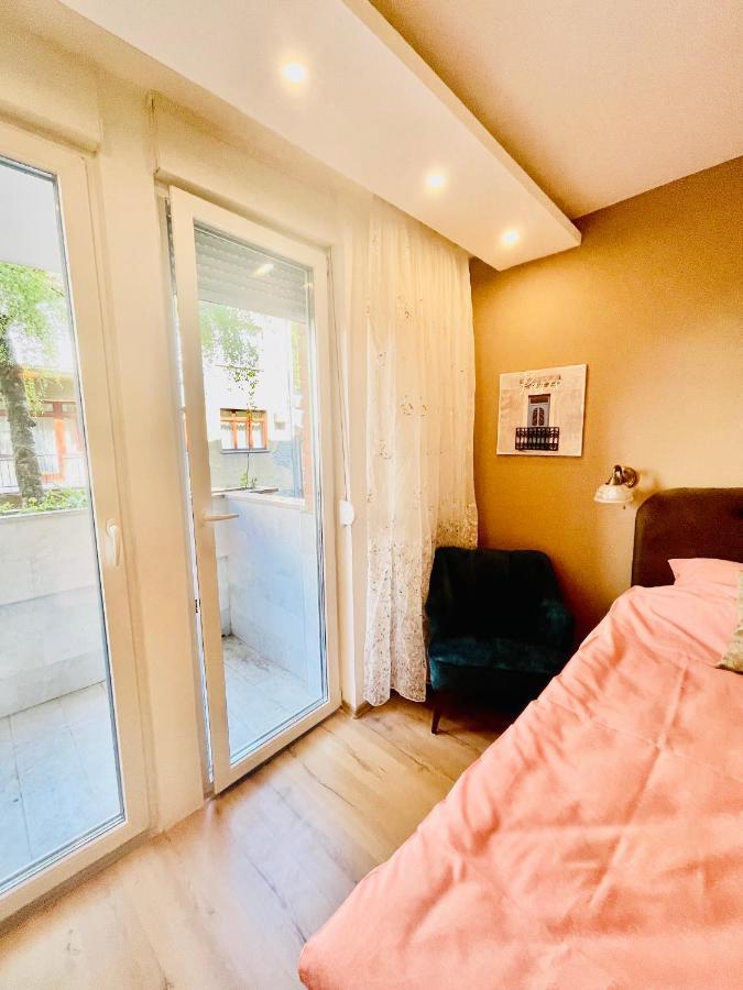 Apartman Centar Sa Sigurnim Parkingom Saraybosna Dış mekan fotoğraf